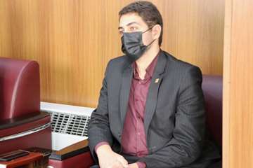 دیدار سرپرست امور شعب بانک رفاه کارگران استان سمنان با رئیس دانشگاه علوم پزشکی استان سمنان 